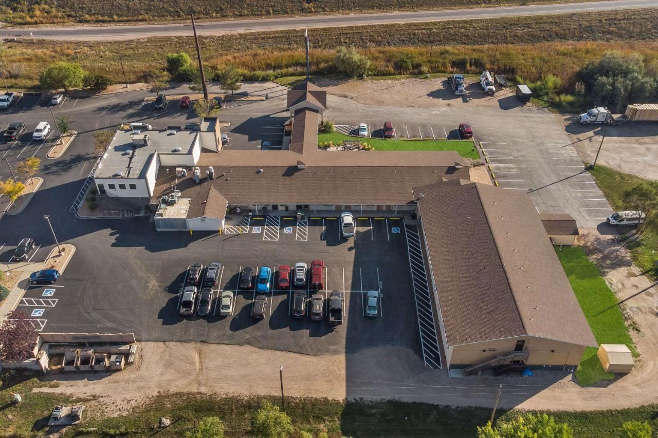 Rodeway Inn Fort Morgan Eksteriør billede