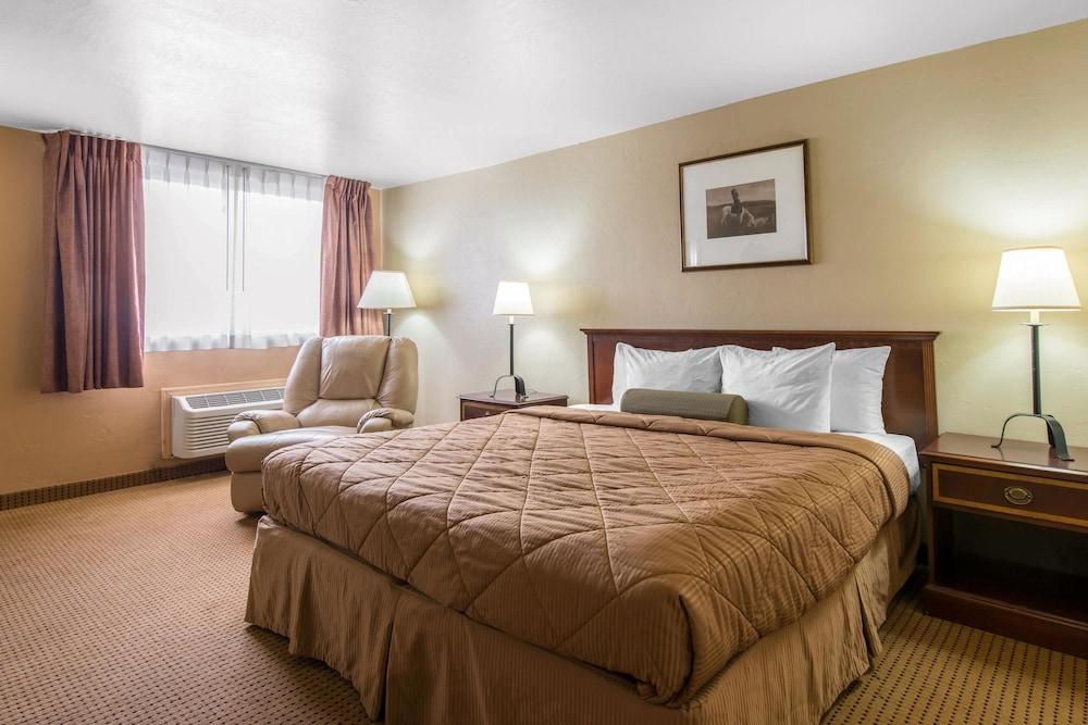Rodeway Inn Fort Morgan Eksteriør billede